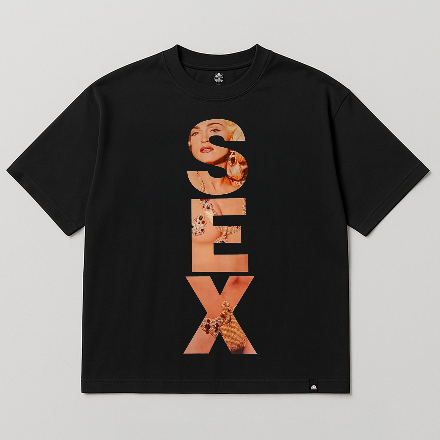 T-SHIRT S*X MAD*NNA