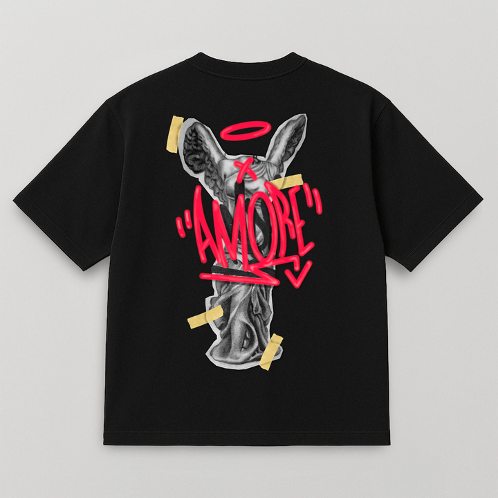 T-SHIRT STATUE