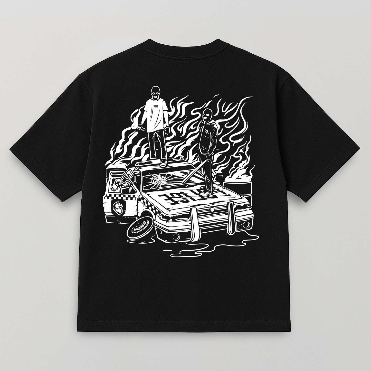T-SHIRT REVOLUTION