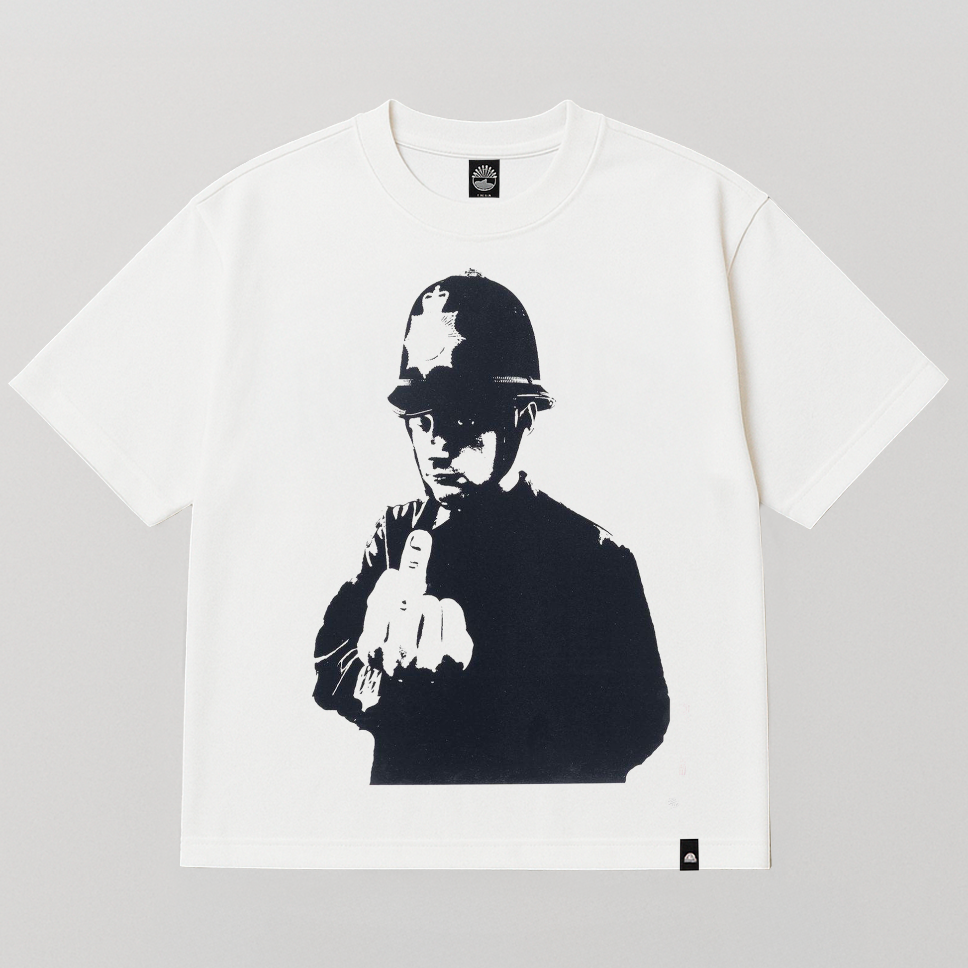 T-SHIRT POLICE